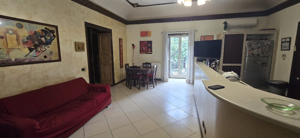 Appartamento in Affitto a Palermo piazza indipendenza