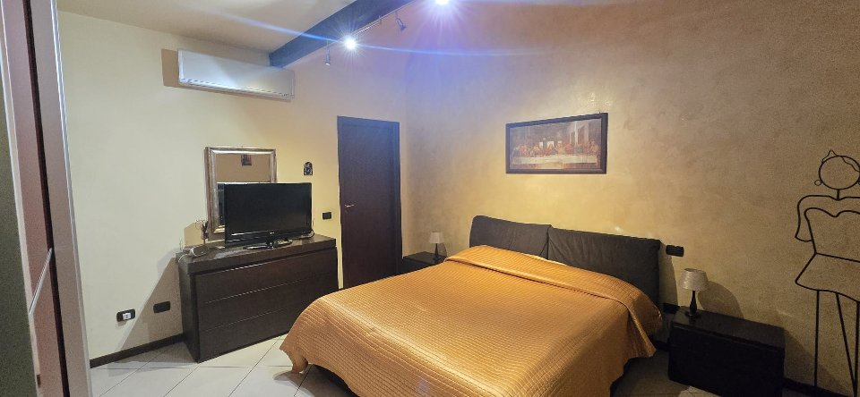 Appartamento in Affitto a Palermo piazza indipendenza