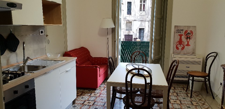 Appartamento in Affitto a Palermo POLITEAMA