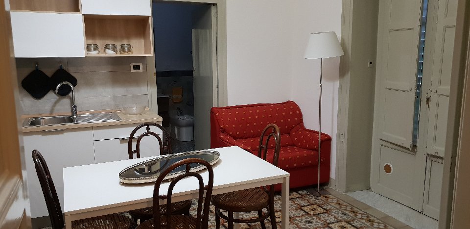 Appartamento in Affitto a Palermo POLITEAMA