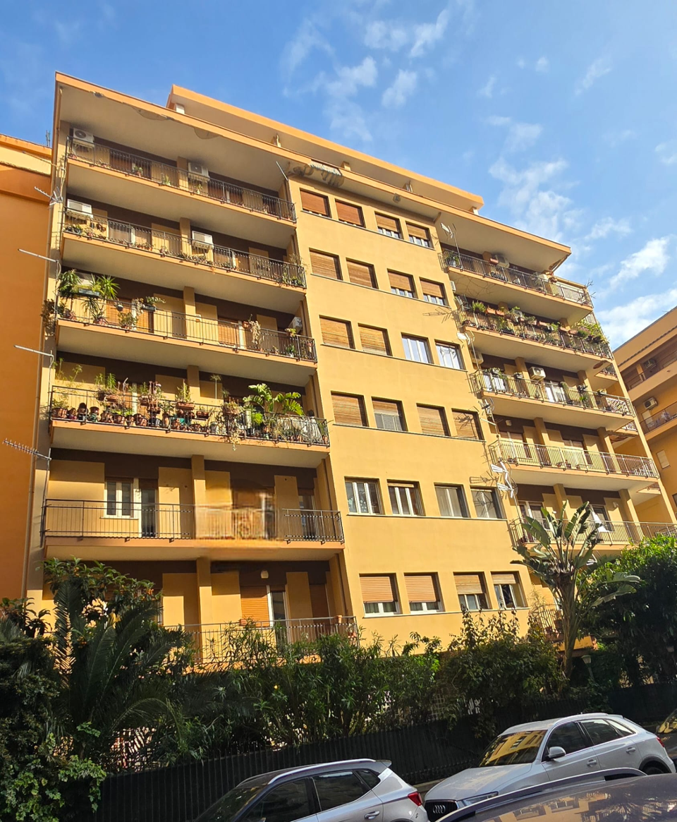 Appartamento in Affitto a Palermo Restivo