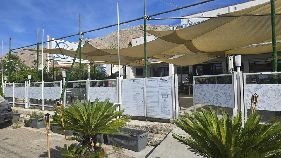 Ristorante / Bar in Vendita a Isola delle Femmine Lungomare (Palermo)