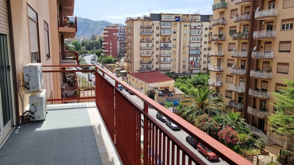Appartamento in Vendita a Palermo calatafimi