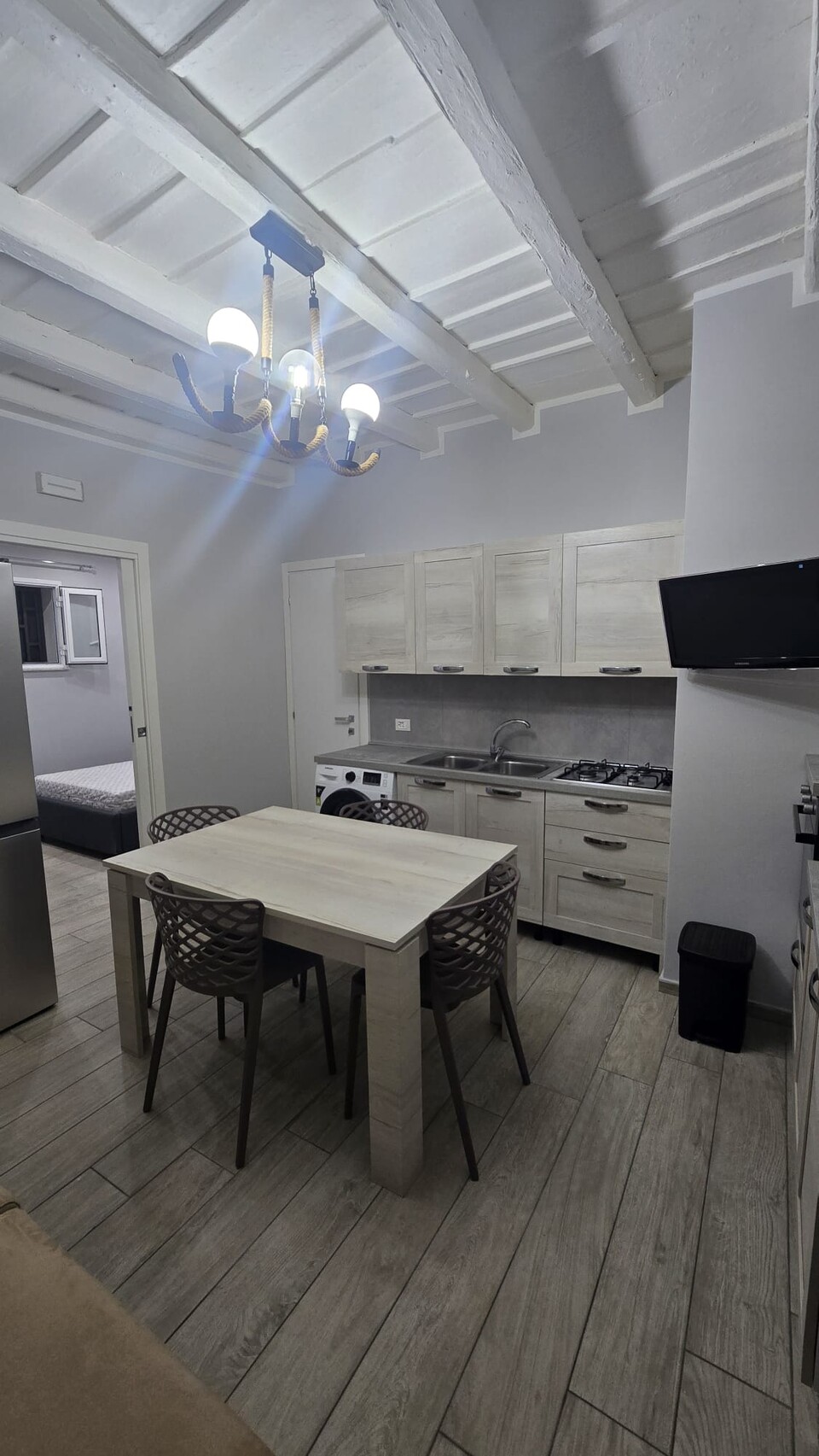 Appartamento in Vendita a Palermo Zisa