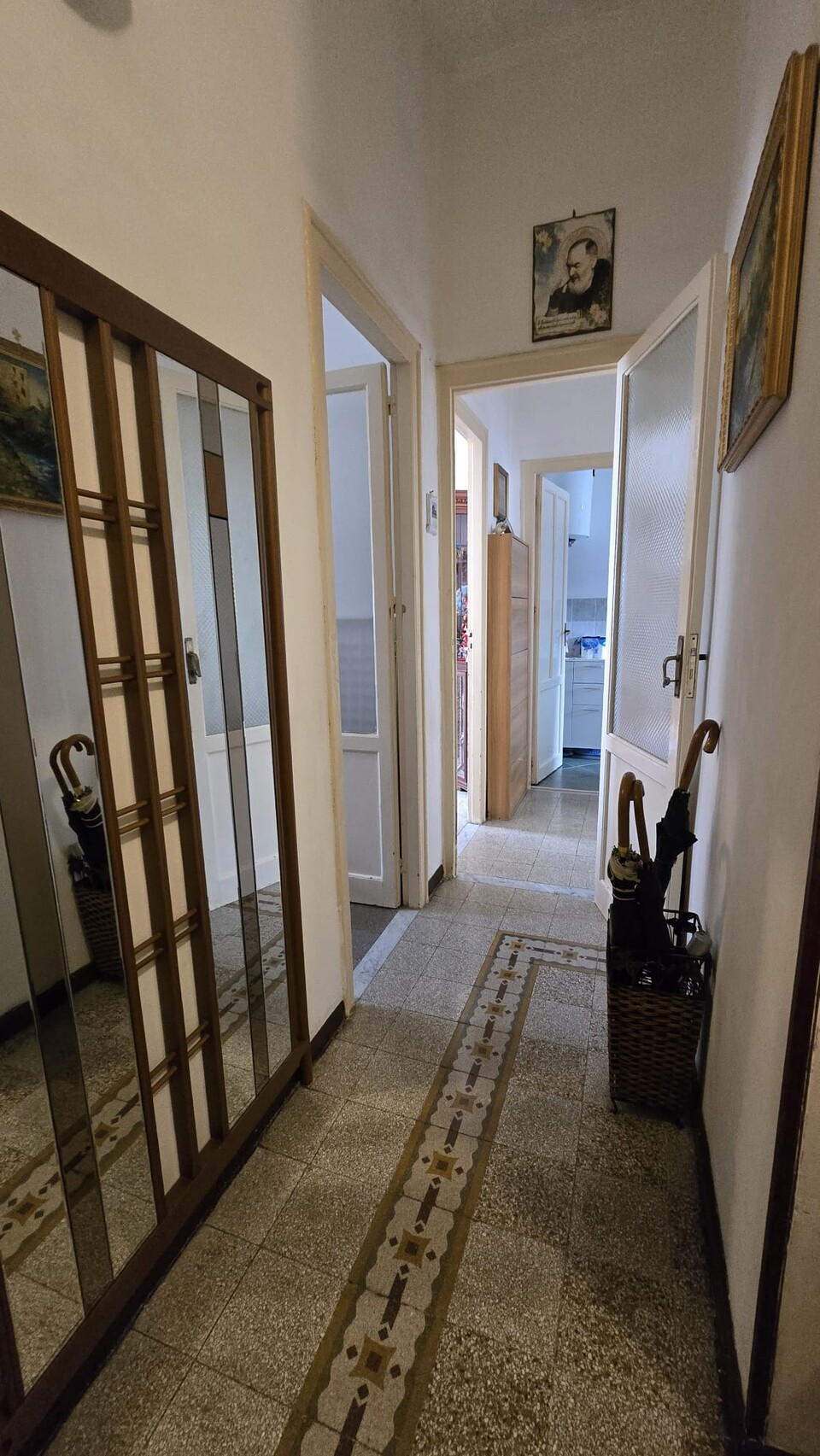 Appartamento in Vendita a Palermo Colonna Rotta/Piazza Ingastone