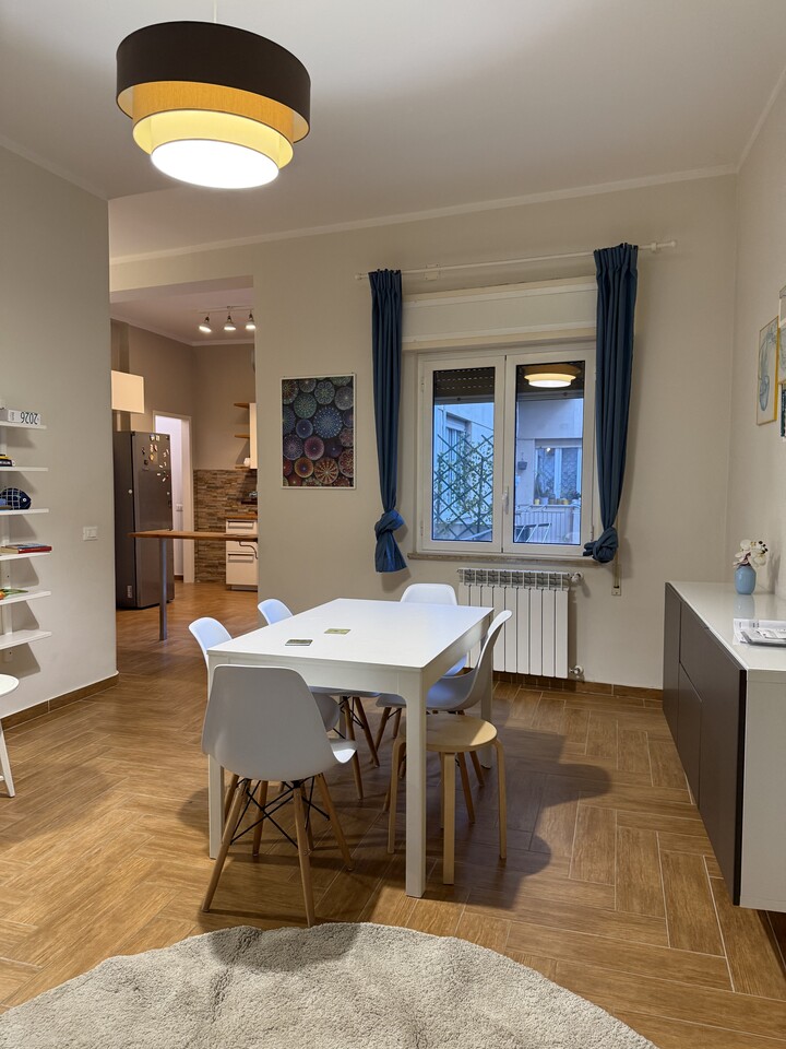 Appartamento in Affitto a Palermo notarbartolo