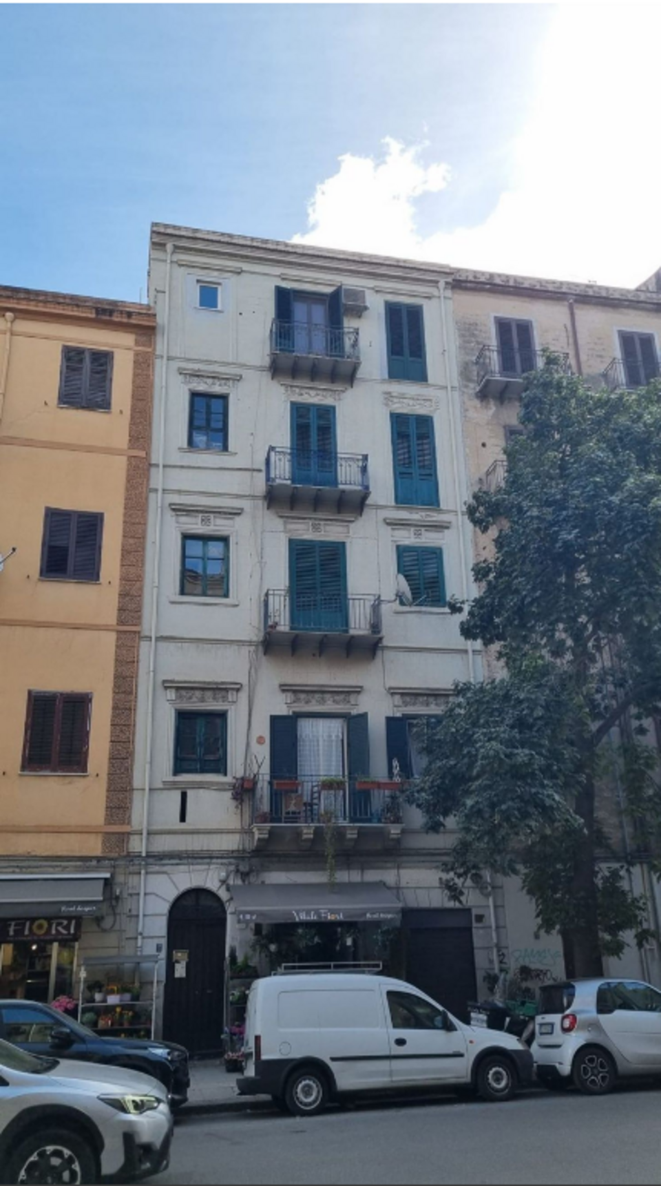 Appartamento in Affitto a Palermo Tribunale