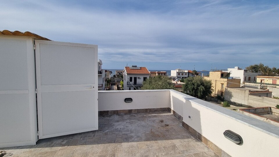 Appartamento in villa in Affitto a Carini Vespucci (Palermo)