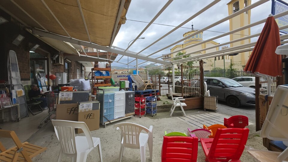 Locale commerciale in Vendita a Palermo VIALE DELLE SCIENZE