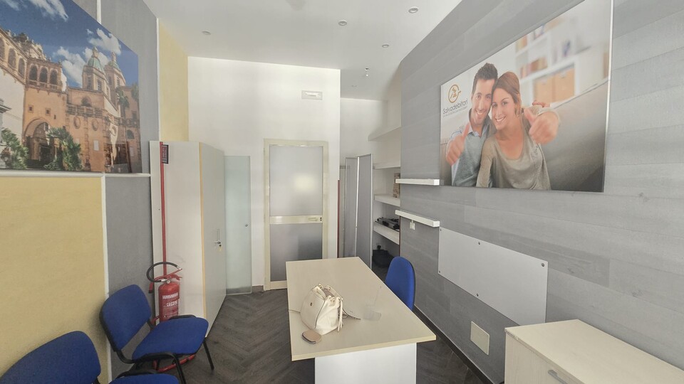 Magazzino / Deposito in Vendita a Palermo Uditore