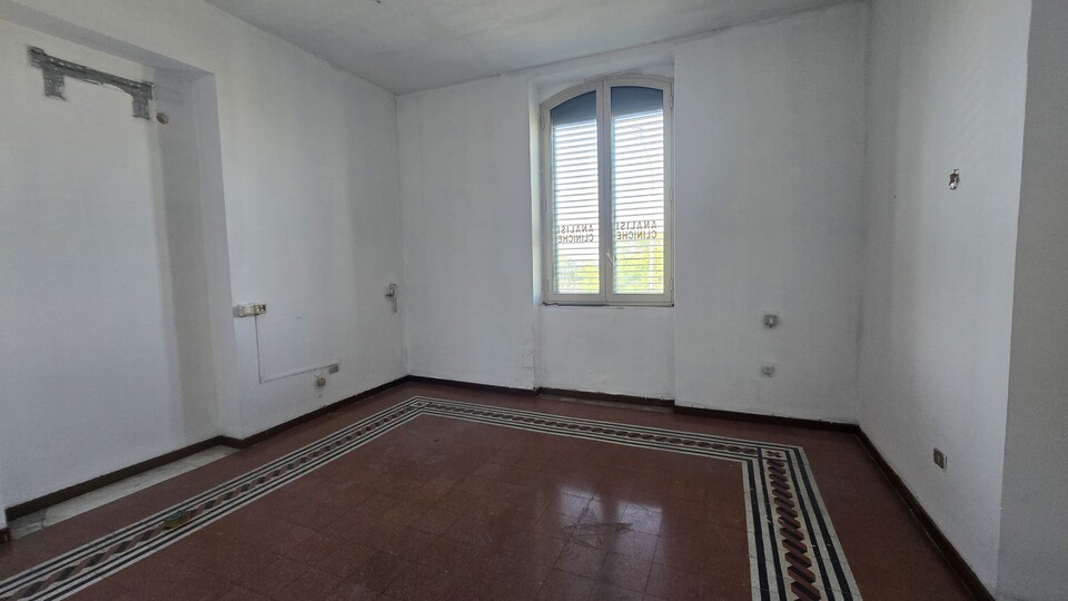 Appartamento in Vendita a Palermo Messina Marine