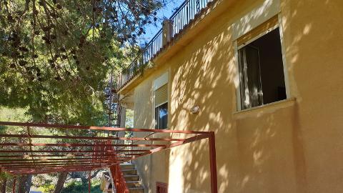 Villa indipendente in Vendita a Trabia (Palermo)