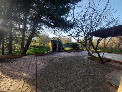 Villa indipendente in Vendita a Trabia (Palermo)