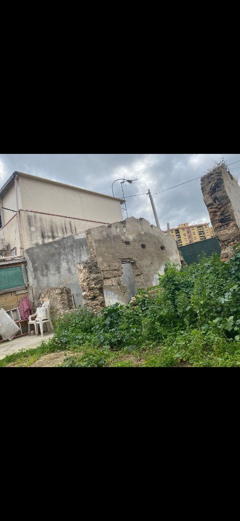 Rudere in Vendita a Palermo Zisa