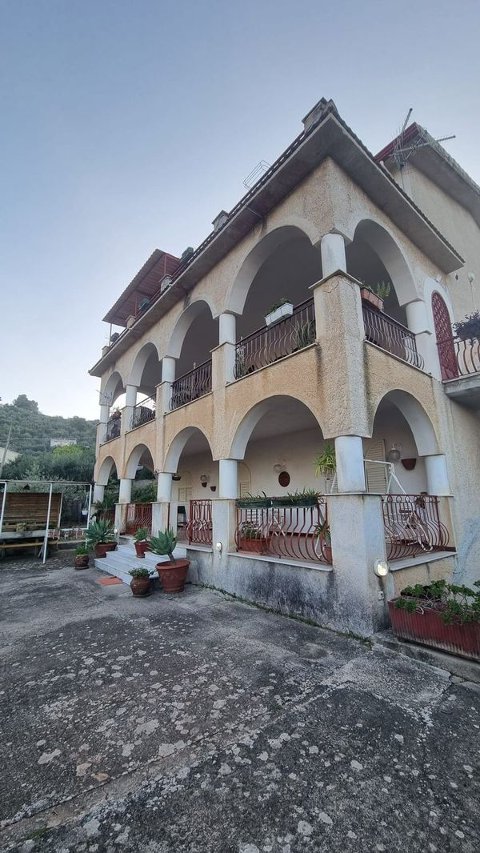 Attico in Vendita a Altofonte Strada Ferrovia Ovest (Palermo)