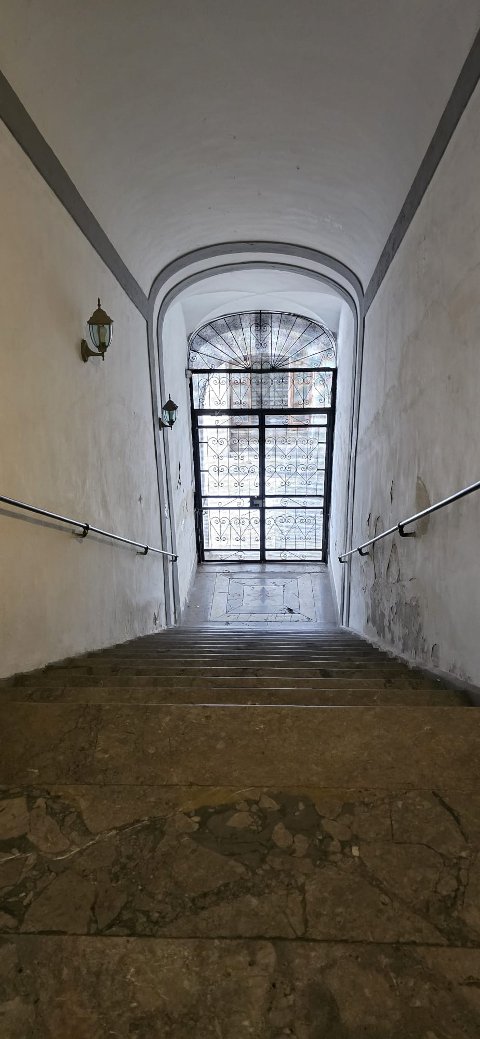 Appartamento in Affitto a Palermo piazza indipendenza