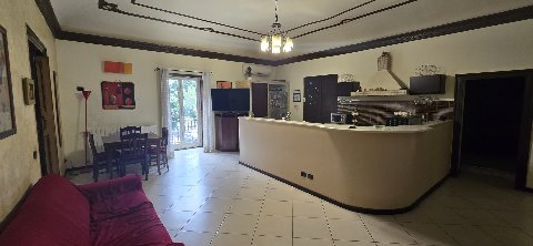 Appartamento in Affitto a Palermo piazza indipendenza
