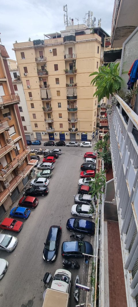 Appartamento in Affitto a Palermo NOCE