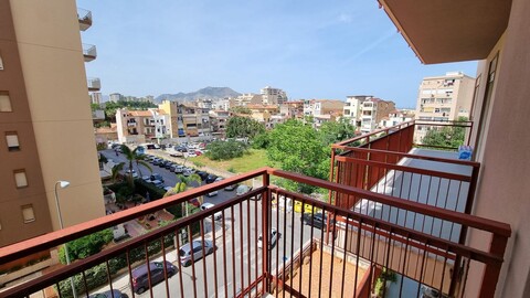 Appartamento in Vendita a Palermo calatafimi