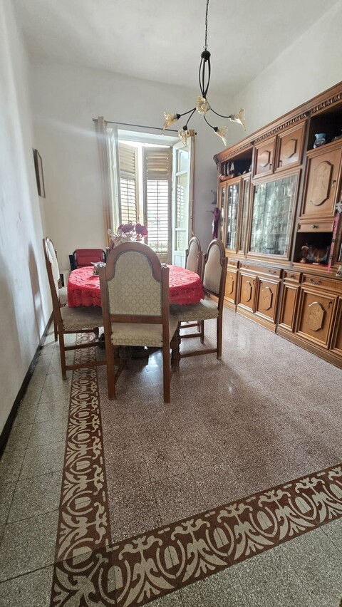 Appartamento in Vendita a Palermo Colonna Rotta/Piazza Ingastone