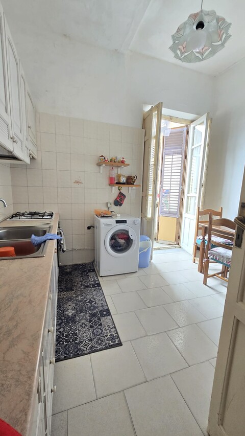 Appartamento in Vendita a Palermo Colonna Rotta/Piazza Ingastone