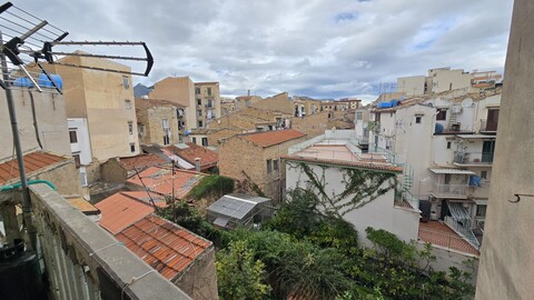 Appartamento in Vendita a Palermo Colonna Rotta/Piazza Ingastone