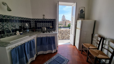 Appartamento in Affitto a Palermo Tribunale