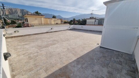 Appartamento in villa in Affitto a Carini Vespucci (Palermo)