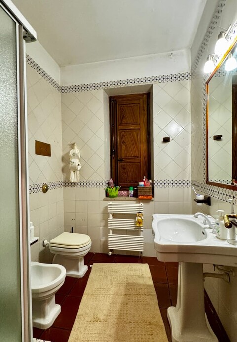 Villa bifamiliare in Vendita in provincia di Palermo