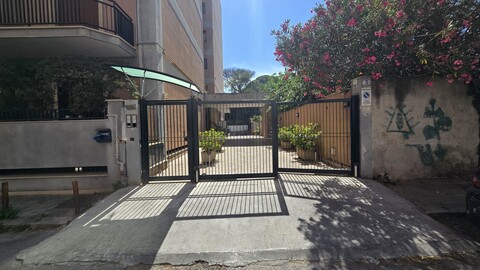 Appartamento in Vendita a Palermo Dante
