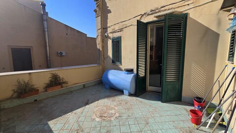 Appartamento in Vendita a Palermo Messina Marine