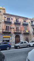 Appartamento in Vendita a Palermo Dante