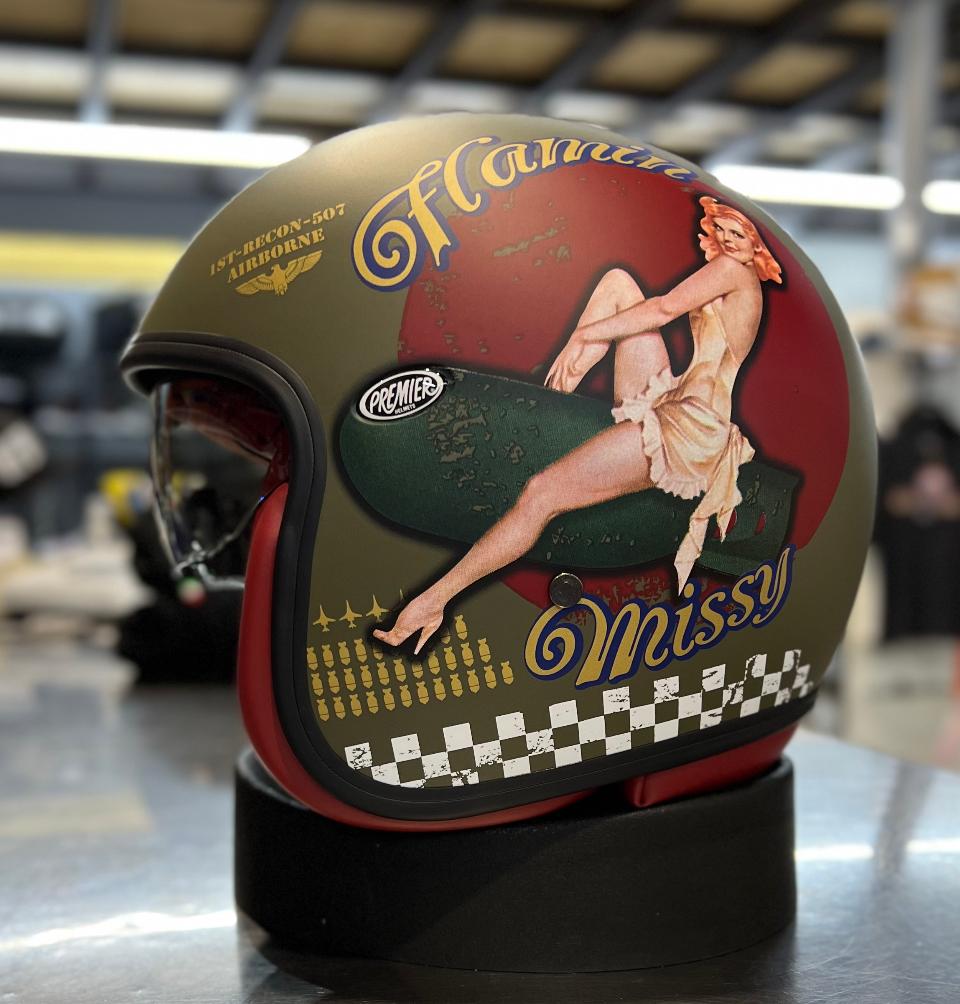 CASCO MODELLO VINTAGE PREMIER PIN UP 8 BM