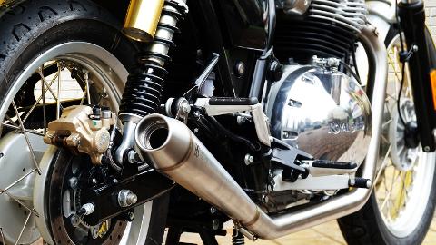 TERMINALI SCARICO COMPLETO DI COLLETORI  OMOLOGATO  ROYAL ENFIELD  650 INTERCEPTOR 2IN 2 BS EXHAUST ROYAL ENFIELD  650 INTERCEPTOR CONTINENTAL GT