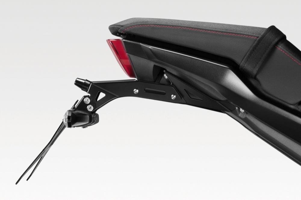 KIT TARGA  PORTATARGA  MOTO IN ALLUMINIO DE PRETTO MOTO honda CB 1000R 2018 /2020