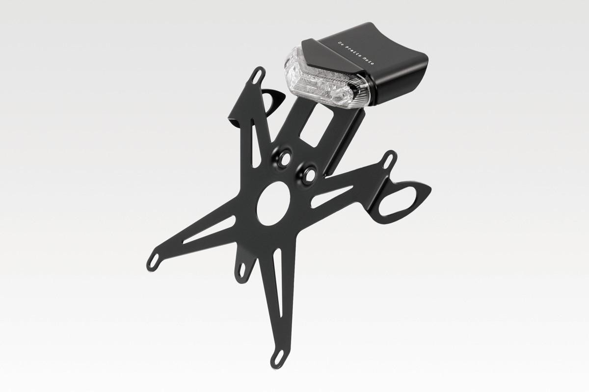 Portatarga  HONDA CMX 500 2017/2020 De Pretto Moto Prodotto specifico con faro a led omologato E11 a tre luci: posizione, stop e luce targa.