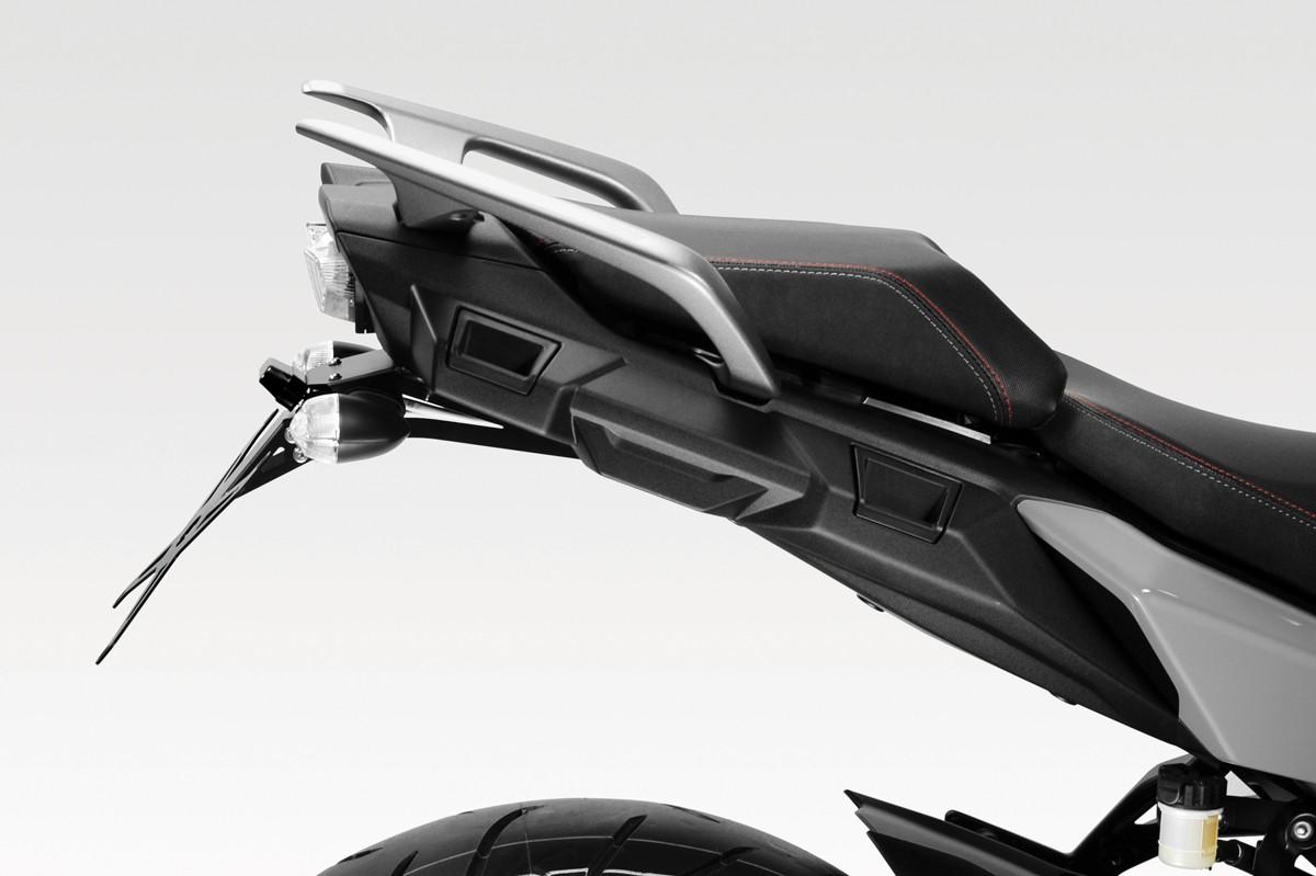 Kit Targa  Portatarga  Regolabile Per Moto Yamaha DE PRETTO MOTO MT09 TRACER 2018/2020