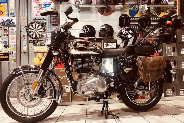 ROYAL ENFIELD  CLASSIC 500 ROYAL ENFIELD  CLASSIC 500 CHROME