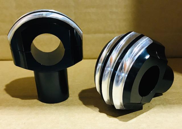 Supporti Manubrio universali in Alluminio  GENERICO  FUNGO FRESATO BASE NERO DIAMETRO 25