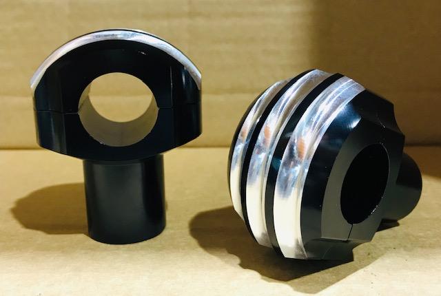 Supporti Manubrio universali in Alluminio  GENERICO  FUNGO FRESATO BASE NERO DIAMETRO 25