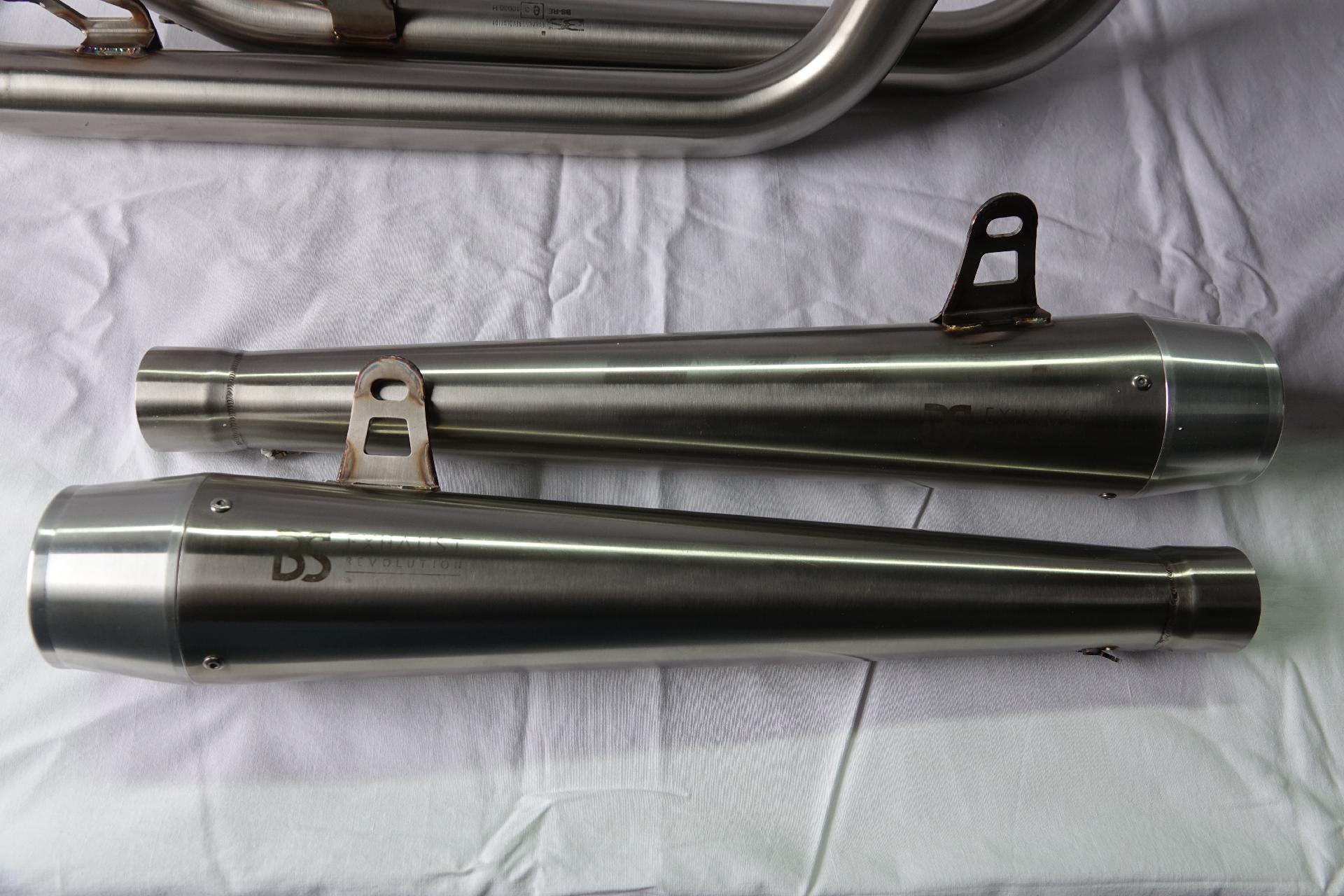 TERMINALI SCARICO COMPLETO DI COLLETORI  OMOLOGATO  ROYAL ENFIELD  650 INTERCEPTOR 2IN 2 BS EXHAUST ROYAL ENFIELD  650 INTERCEPTOR CONTINENTAL GT