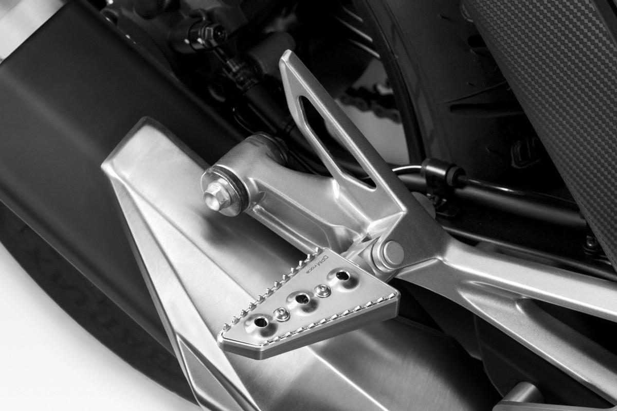 Pedane passeggero Honda Forza 750 2021 De Pretto moto KIT PEDANE POGGIAPIEDI