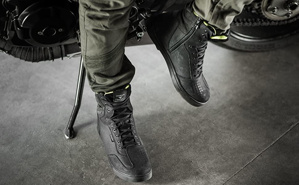 Scarpe moto con protezioni  SHIMA  REBEL WP SNEAKERS IMPERMEABILI