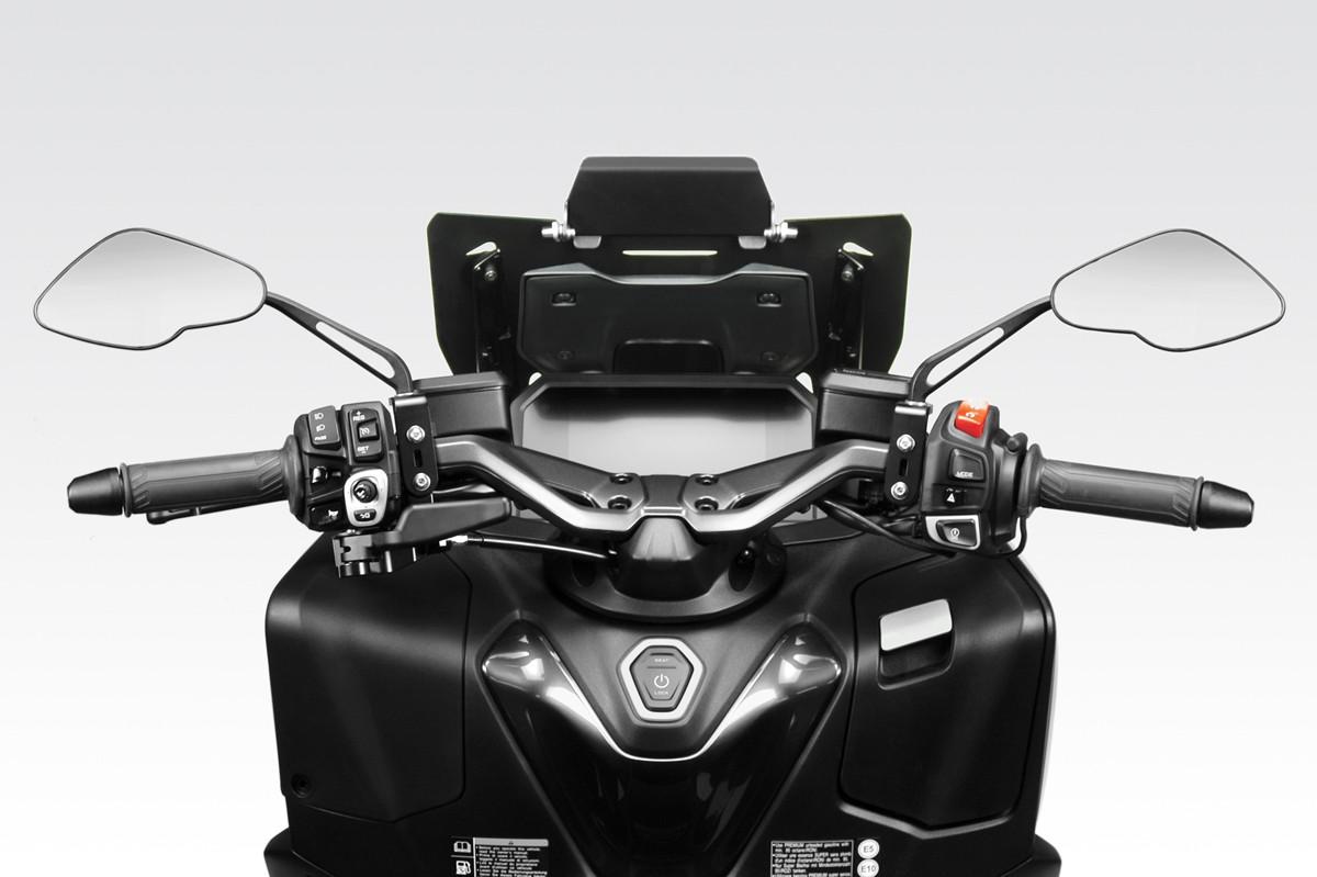 KIT SPECCHI POLICE EVO t-max 2022 YAMAHA T-MAX 560 2022 DE PRETTO DE PRETTO YAMAHA