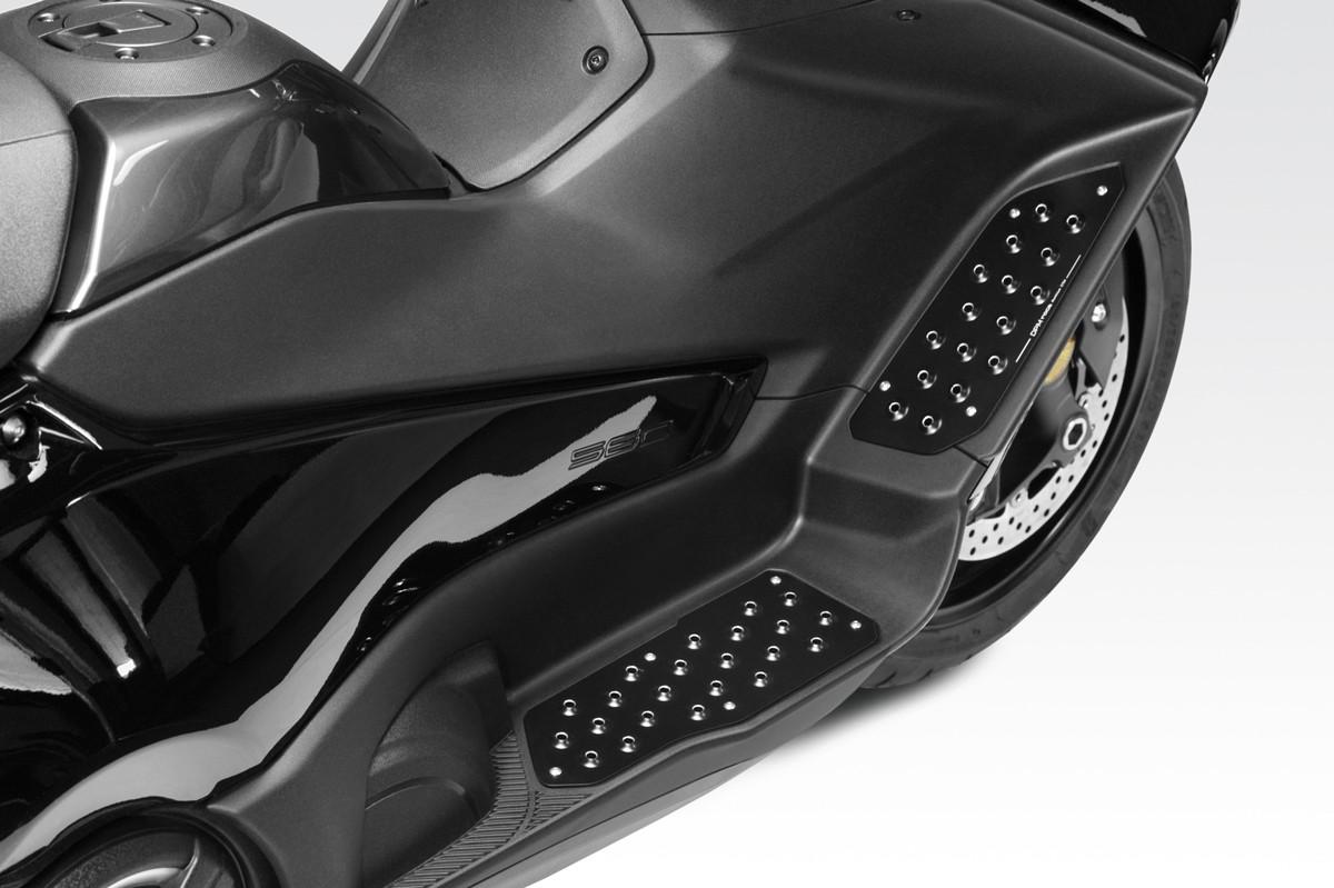 KIT PEDANE POGGIAPIEDI t-max 2022 YAMAHA T-MAX 560 2022 DE PRETTO DE PRETTO YAMAHA