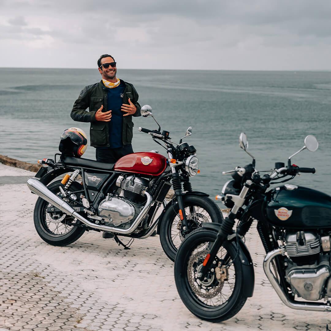 Royal Enfield Interceptor 650 Royal Enfield Barcelona Blue