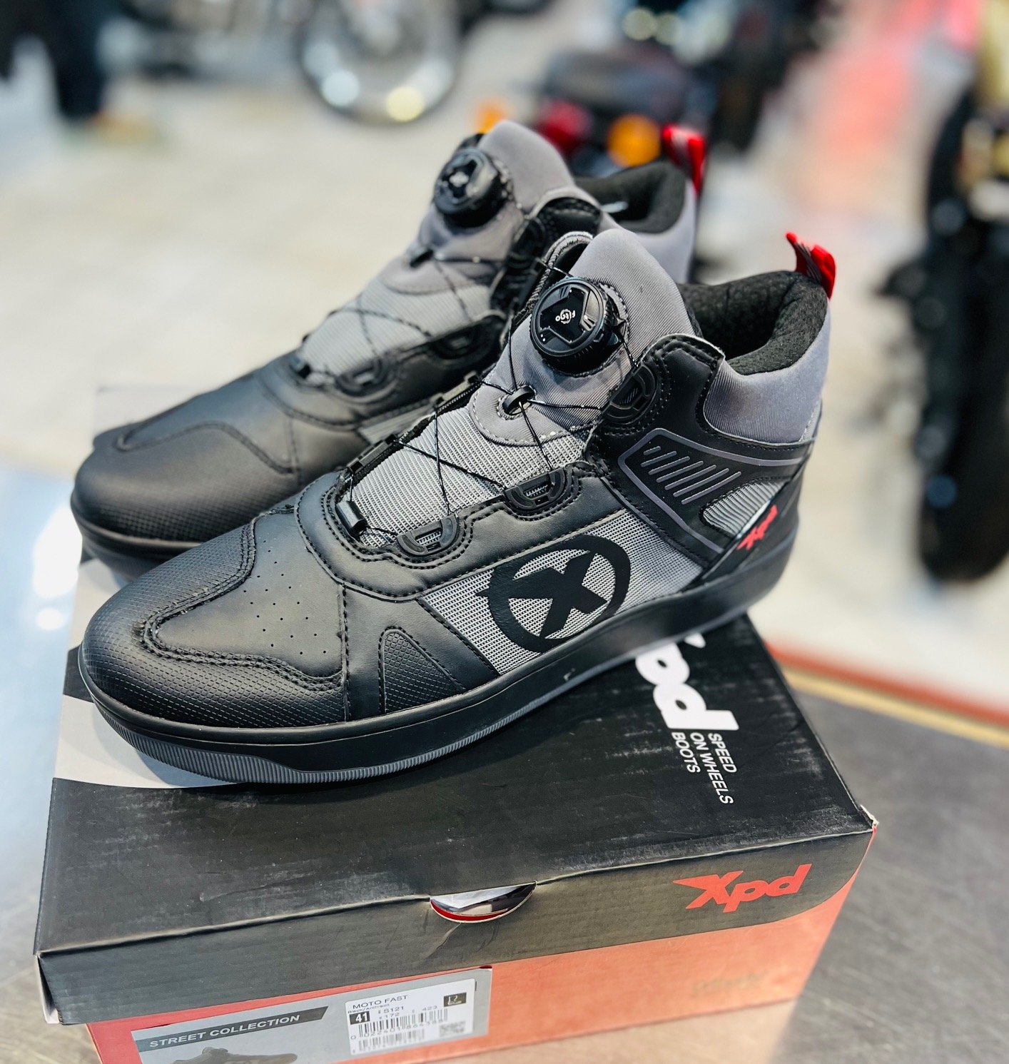 Scarpe moto urban sneakers con protezioni XDP MOTO FAST