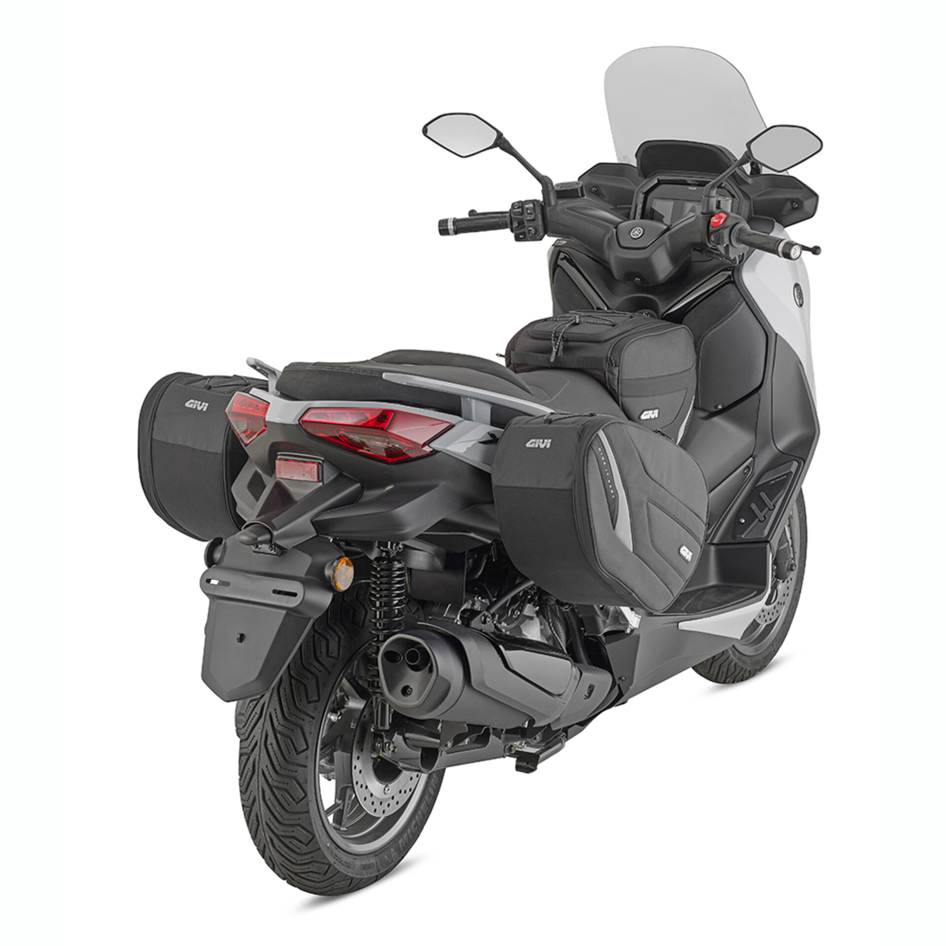 Coppia di borse laterali espandibili GIVI EASY11 Coppia di borse laterali espandibili da 18 a 25 lt
