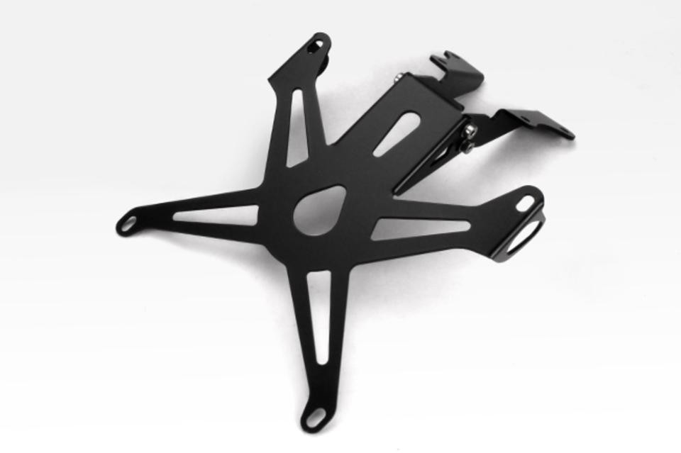 KIT TARGA PORTATARGA PER MOTO IN ALLUMINIO DE PRETTO MOTO YAMAHA MT 09 2014/2016