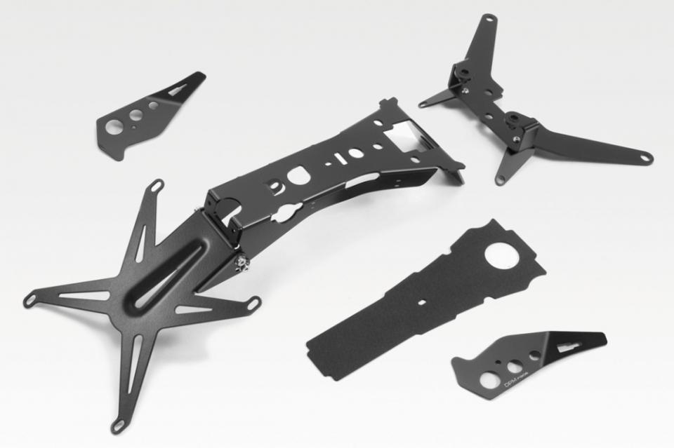 KIT TARGA  PORTATARGA  MOTO IN ALLUMINIO DE PRETTO MOTO HONDA XADV EXENTIAL DPM  MOTO HONDA XADV 2017/2020